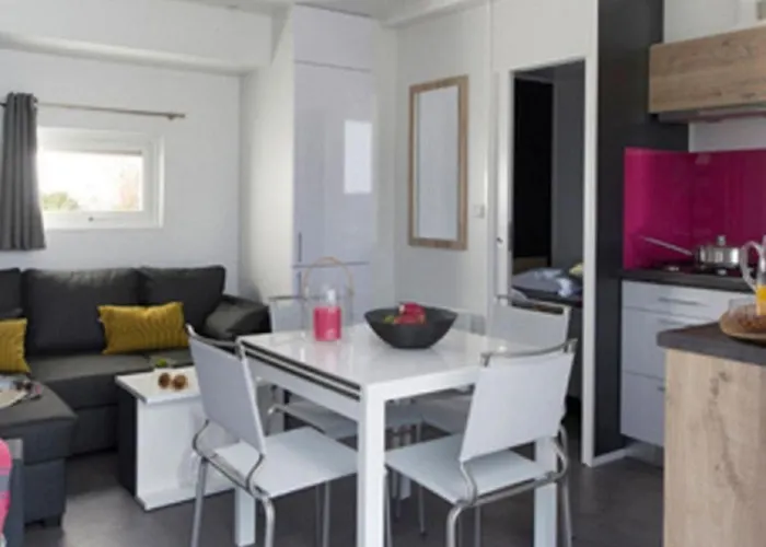 In Mit Grill- Terrasse Und Garten By Interhome Σπίτι διακοπών
